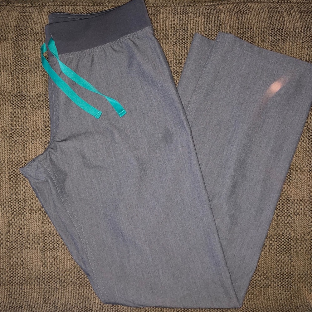 Figs technical collection scrub bottoms